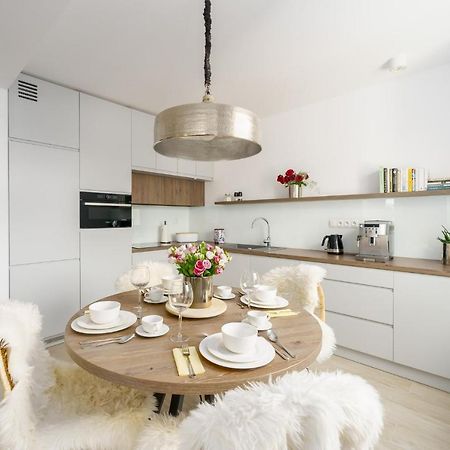 Apartamenty Lighthouse - Kasprowicza 100 Kołobrzeg Exterior foto
